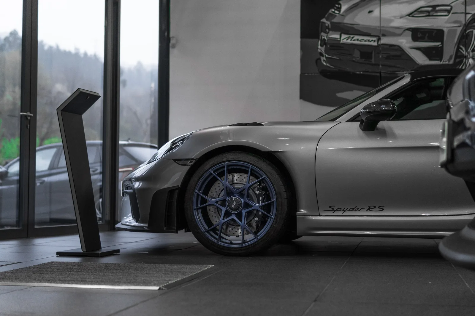 Porsche 718 Spyder RS · Bilbao · Concesionario Oficial Porsche Bilbao · Church Studio